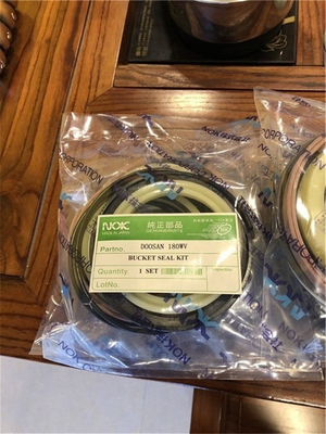 Doosan DH210 DX210 DH180 DX220 DX225 Boom CYL Seal Kit For DH 370LC-7